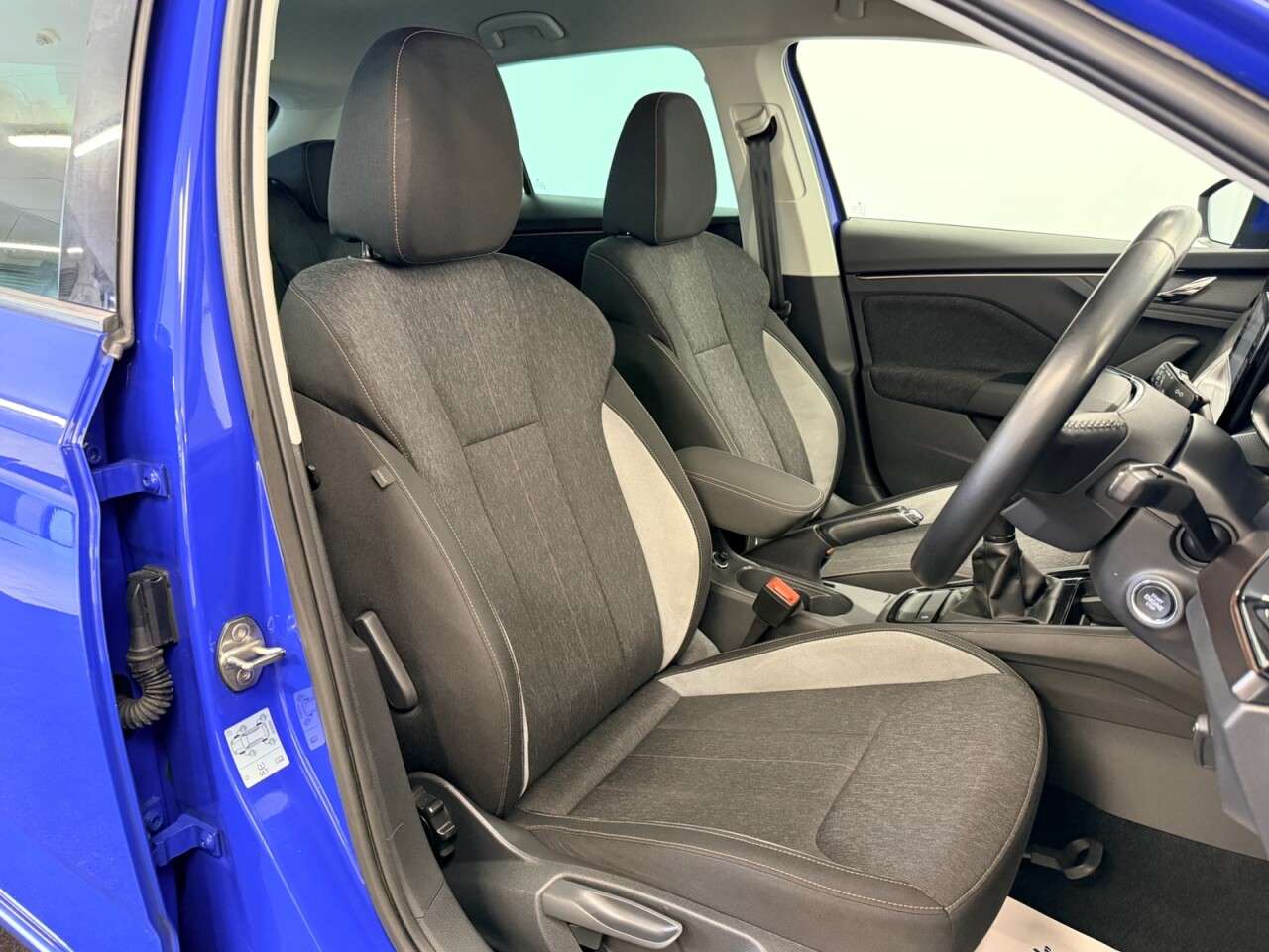 A 2021 SKODA SCALA 1.0 TSI SE L FIVE DOOR 95 BHP + SAT NAV + PARKING SENSORS SIX MONTH WARRANT A 2021 SKODA SCALA 1.0 TSI SE L FIVE DOOR 95 BHP + SAT NAV + PARKING SENSORS SIX MONTH WARRANT