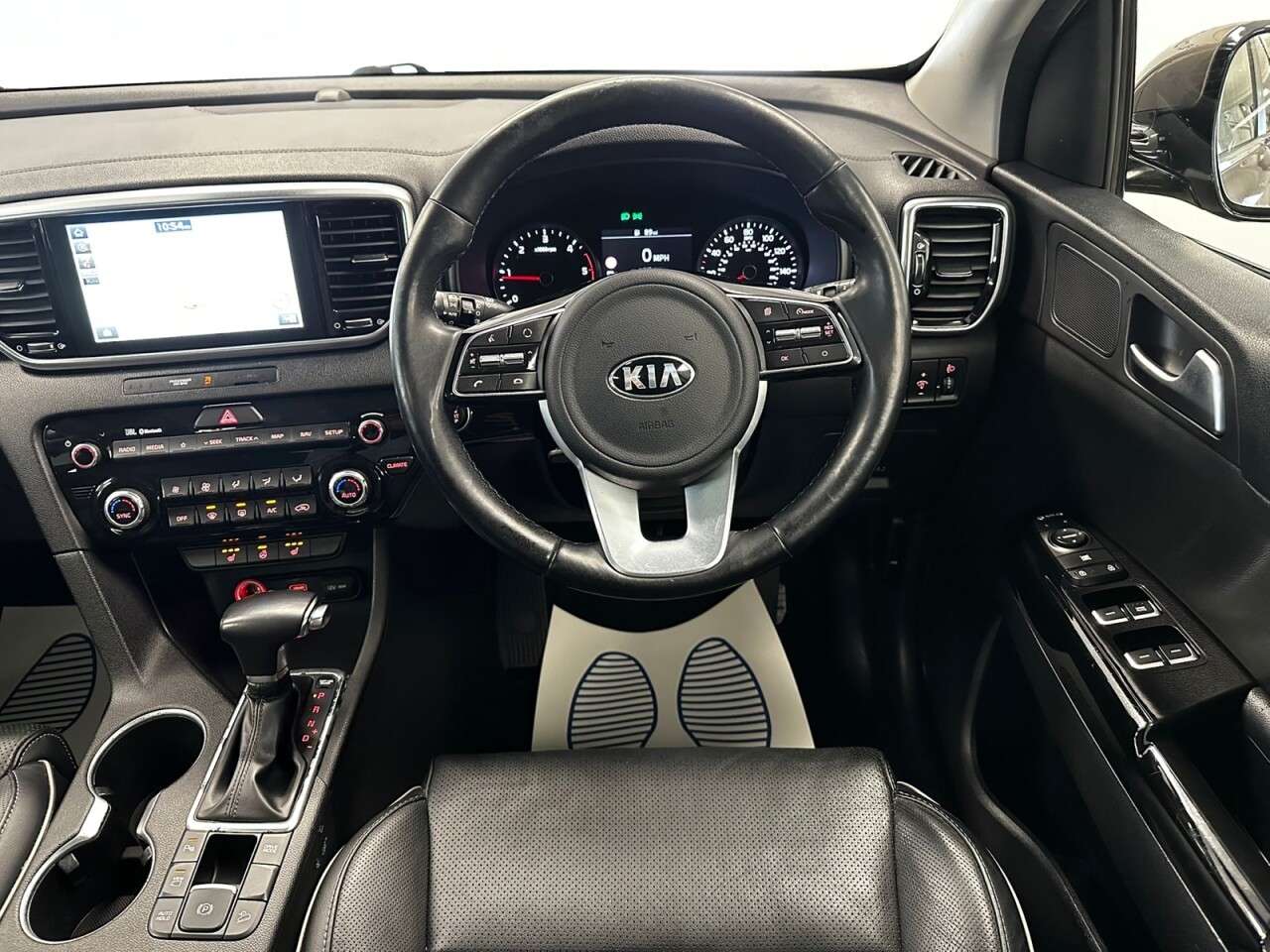 2020 KIA SPORTAGE 2020 KIA SPORTAGE
