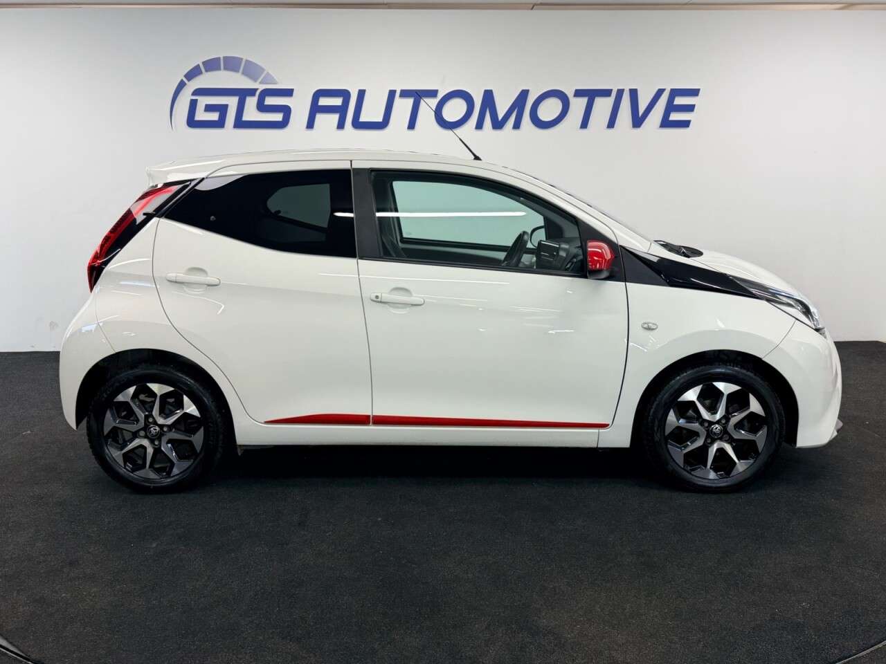 2020 TOYOTA AYGO 2020 TOYOTA AYGO