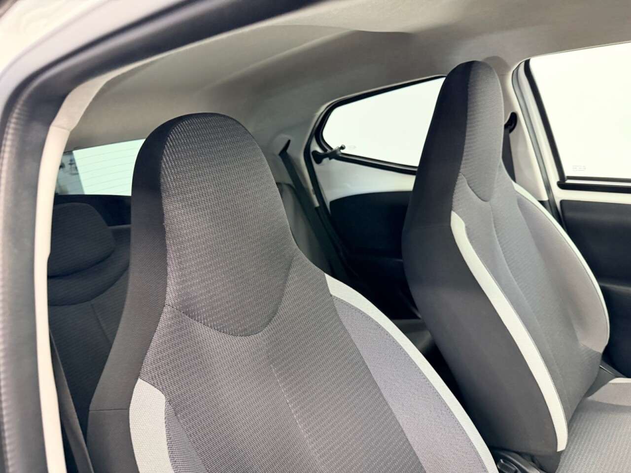 2020 TOYOTA AYGO 2020 TOYOTA AYGO