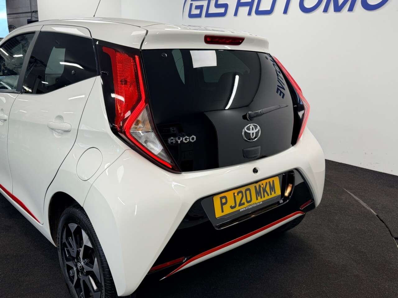 2020 TOYOTA AYGO 2020 TOYOTA AYGO