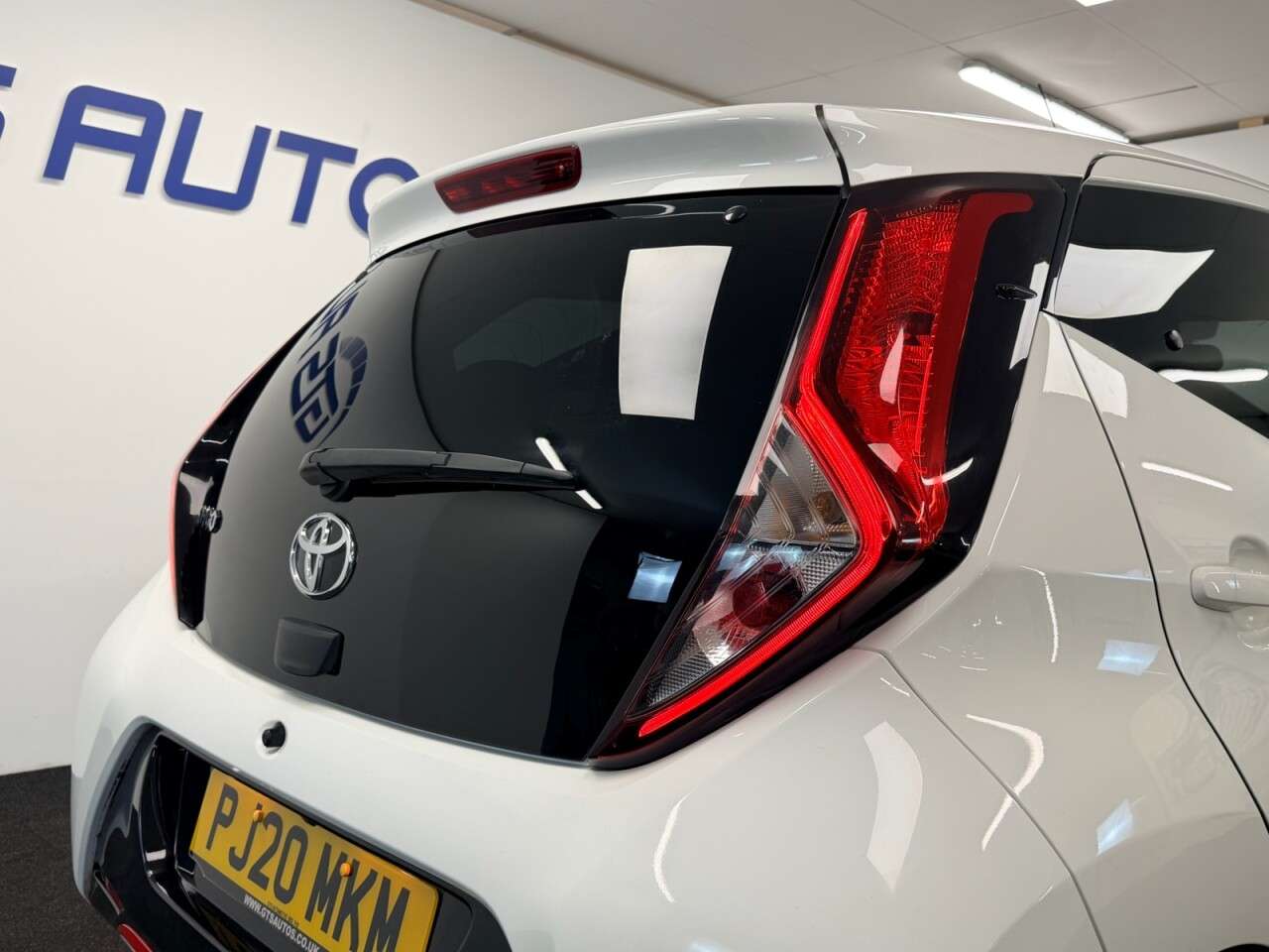 2020 TOYOTA AYGO 2020 TOYOTA AYGO