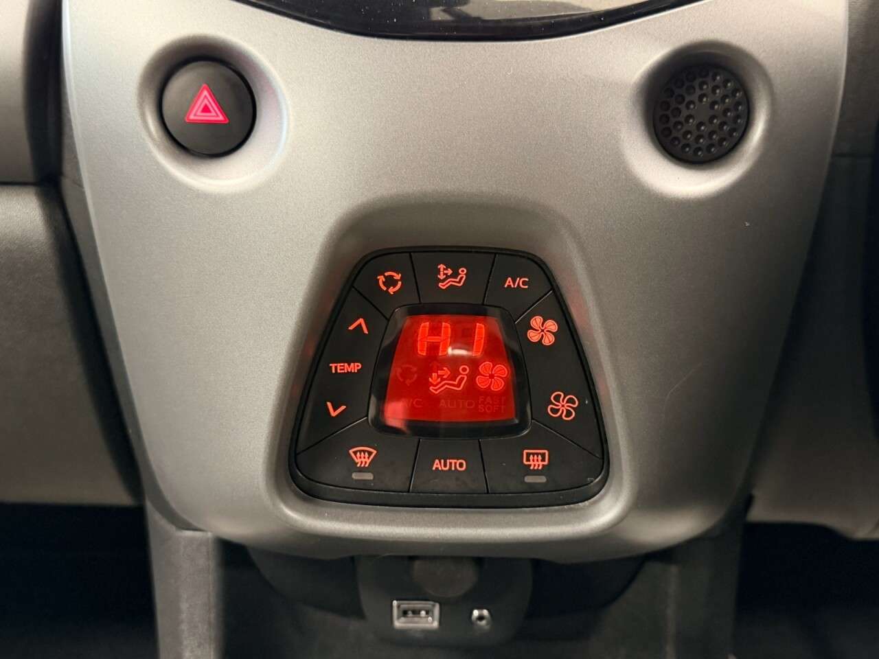 2020 TOYOTA AYGO 2020 TOYOTA AYGO