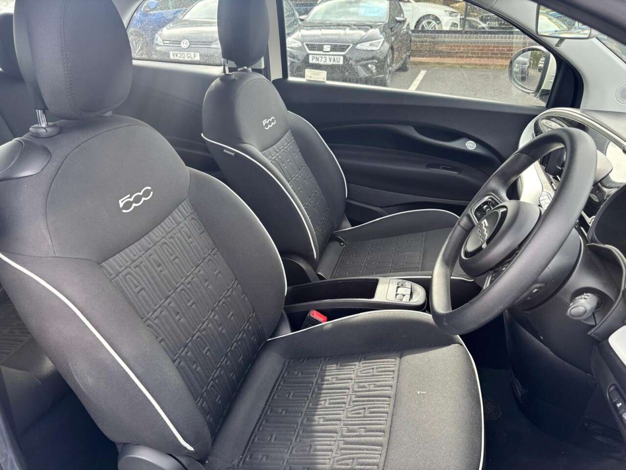 A 2022 FIAT 500E 24kWh ACTION ELECTRIC AUTO 95 BHP A 2022 FIAT 500E 24kWh ACTION ELECTRIC AUTO 95 BHP