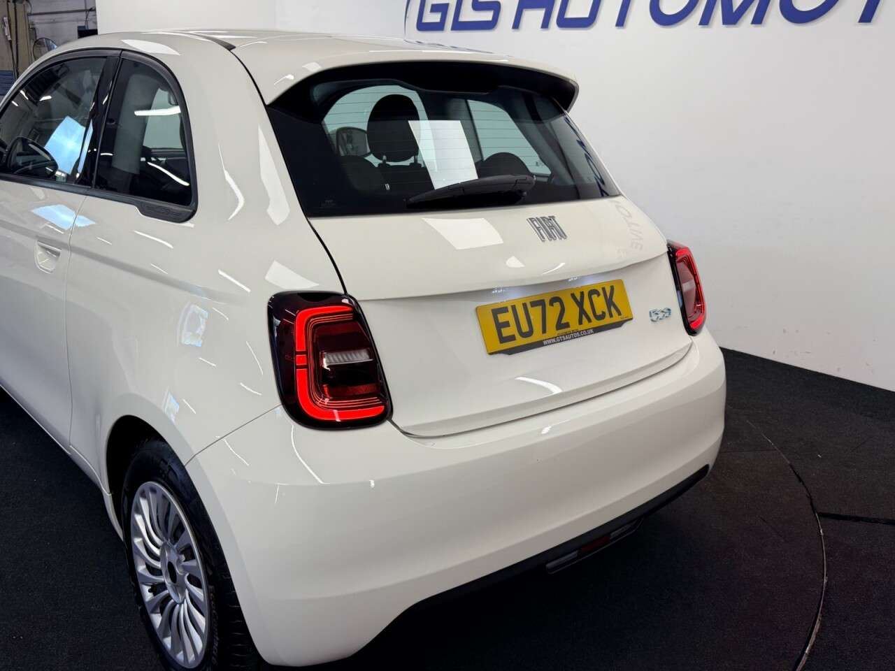 2022 FIAT 500E 2022 FIAT 500E