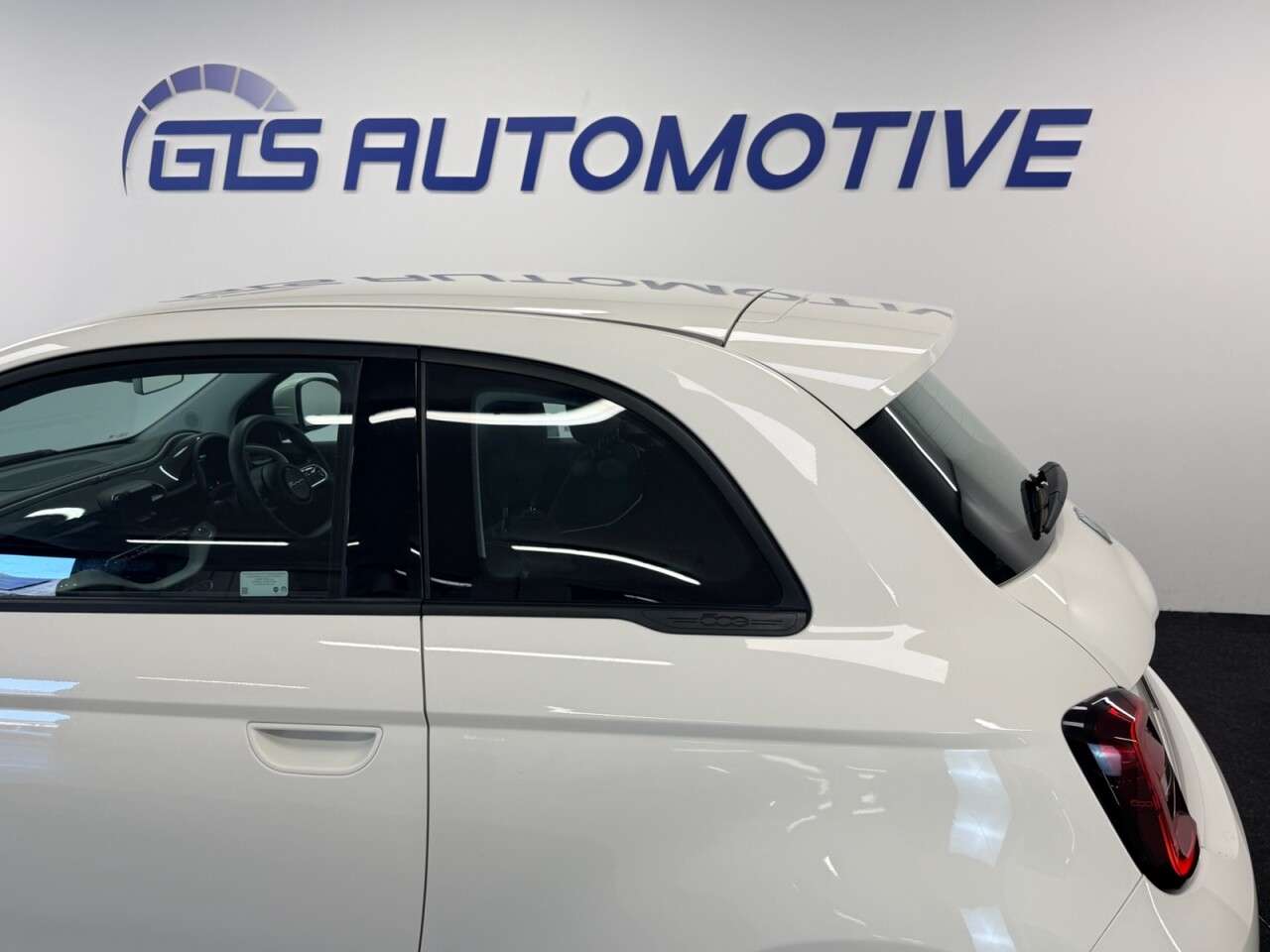 2022 FIAT 500E 2022 FIAT 500E