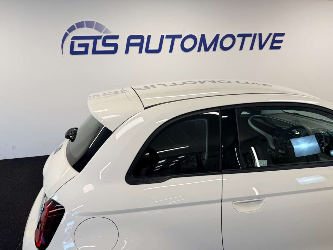 2022 FIAT 500E 2022 FIAT 500E