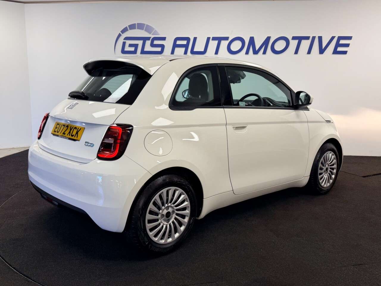 2022 FIAT 500E 2022 FIAT 500E