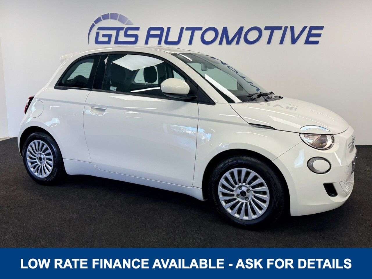 2022 FIAT 500E 2022 FIAT 500E