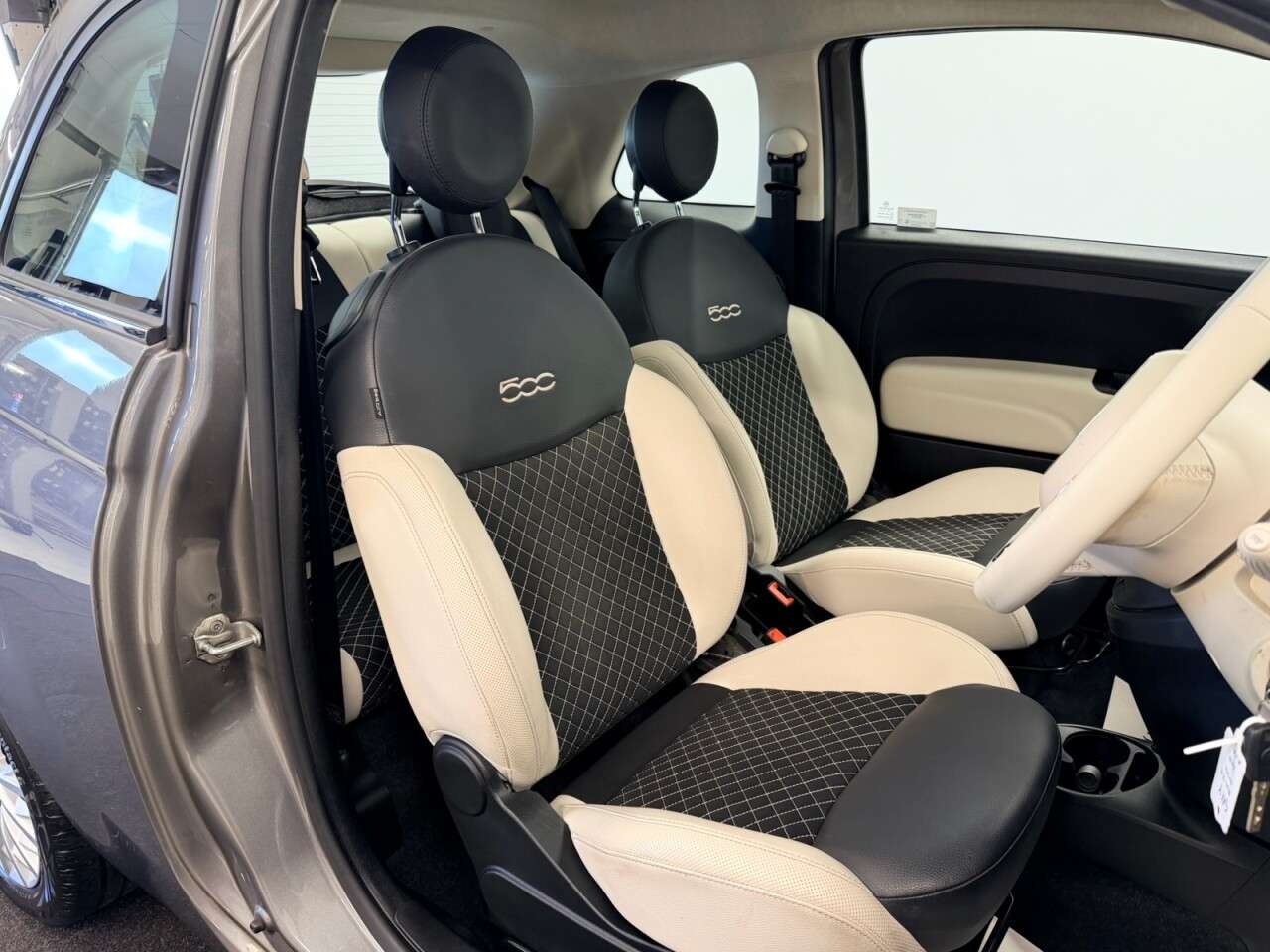 2022 FIAT 500 2022 FIAT 500