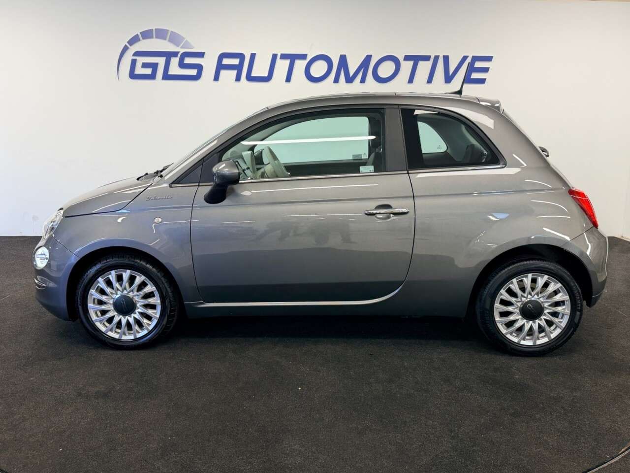2022 FIAT 500 2022 FIAT 500