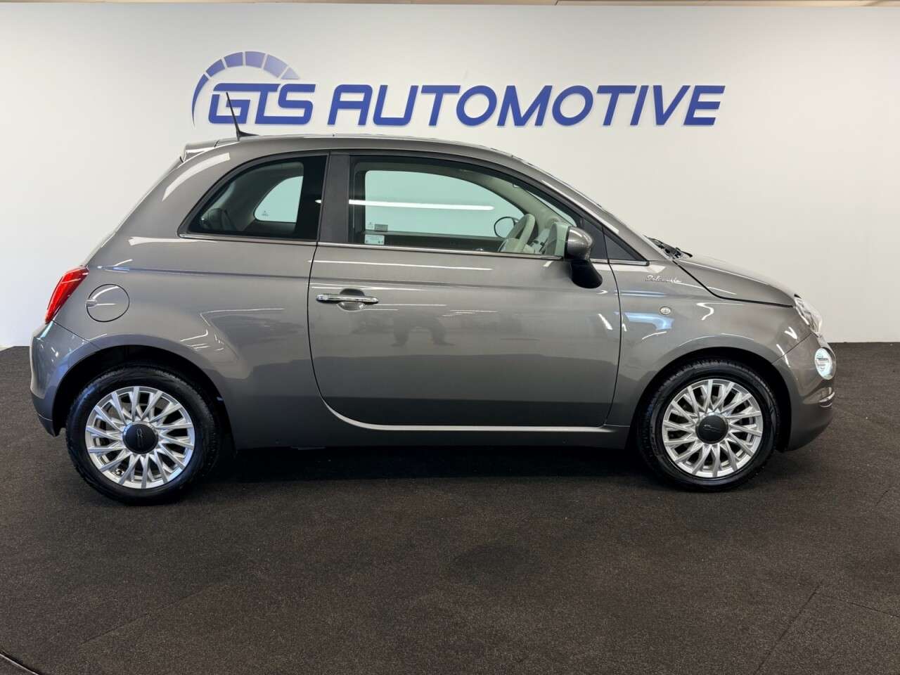 2022 FIAT 500 2022 FIAT 500