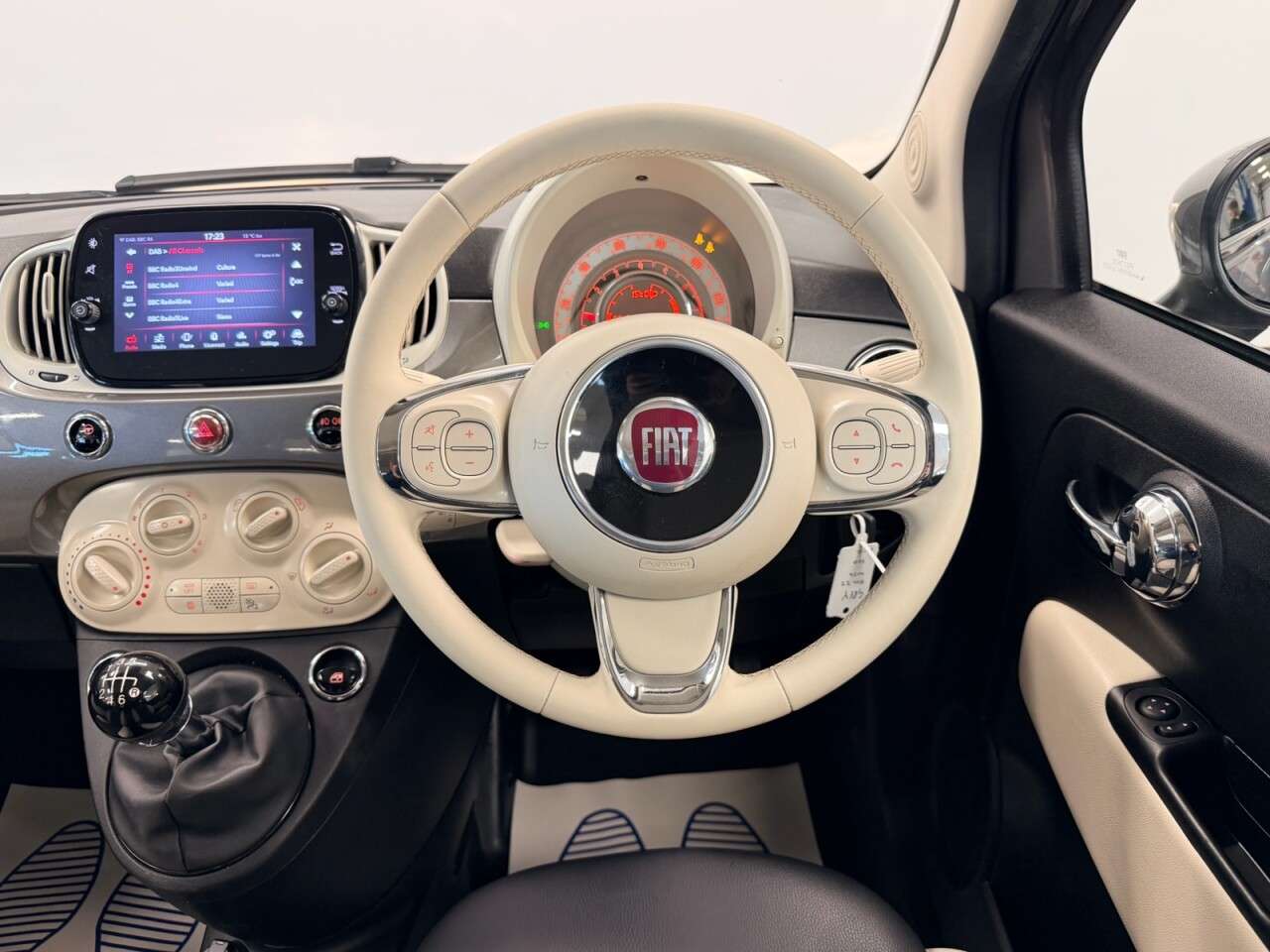 2022 FIAT 500 2022 FIAT 500
