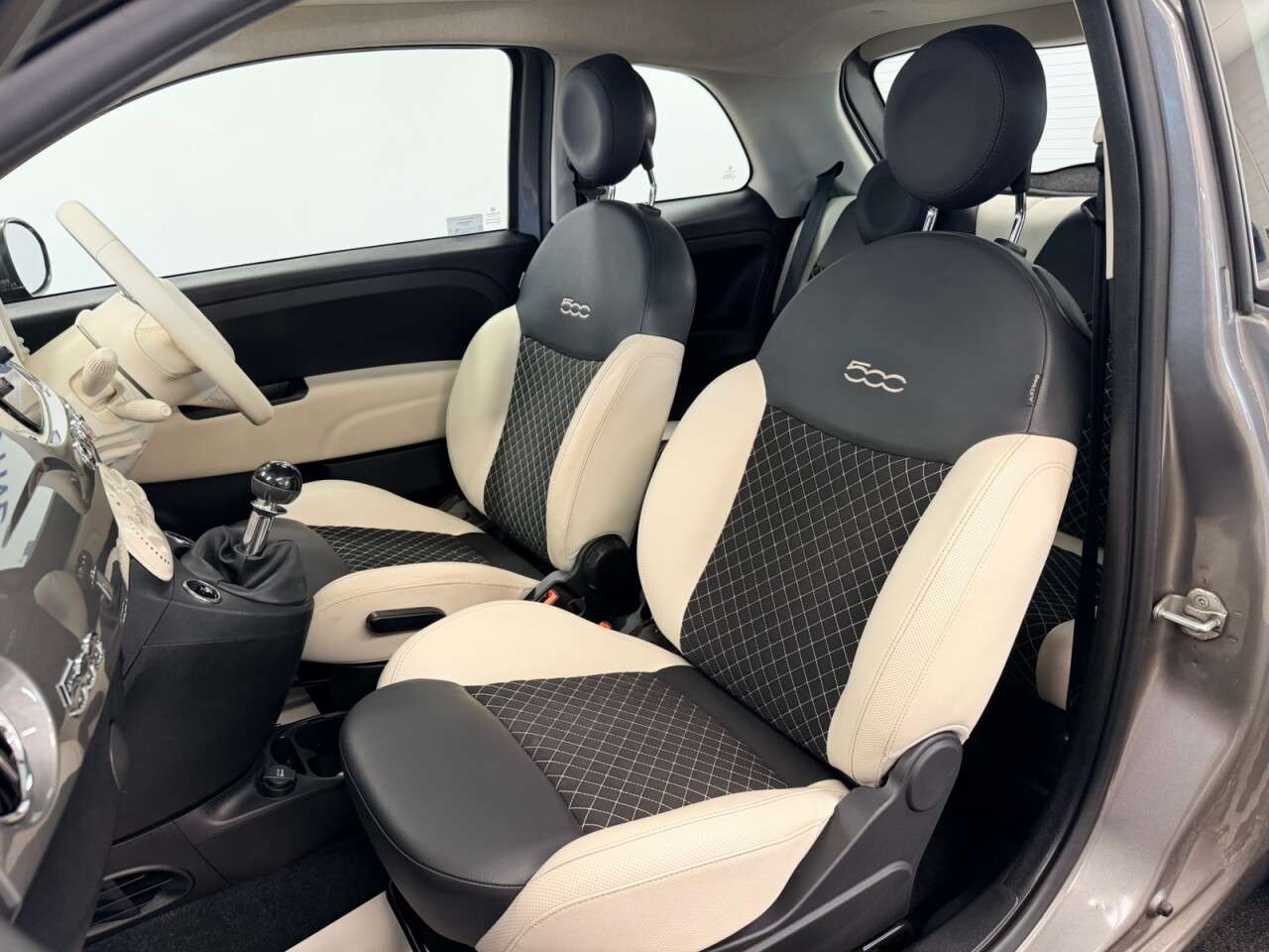 2022 FIAT 500 2022 FIAT 500