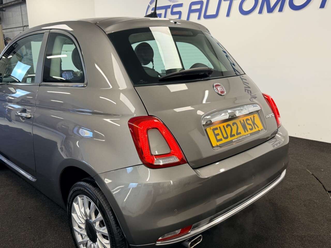 2022 FIAT 500 2022 FIAT 500