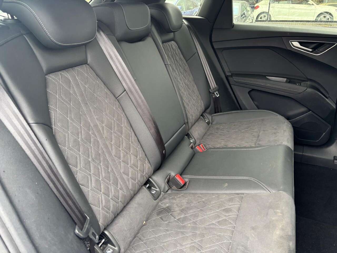 2021 AUDI Q4 E-TRON 2021 AUDI Q4 E-TRON