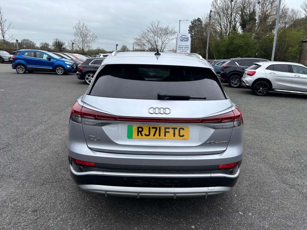 2021 AUDI Q4 E-TRON 2021 AUDI Q4 E-TRON