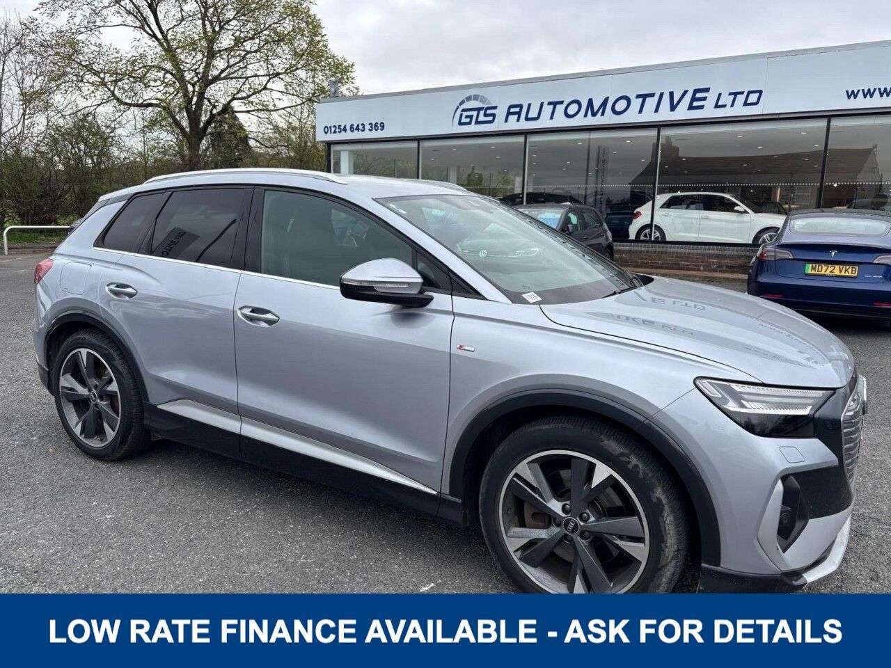 A 2021 AUDI Q4 E-TRON 40 S-LINE ELECTRIC AUTO 82kWh 205 BHP + SAT NAV A 2021 AUDI Q4 E-TRON 40 S-LINE ELECTRIC AUTO 82kWh 205 BHP + SAT NAV
