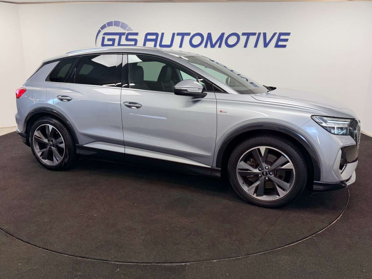 A 2021 AUDI Q4 E-TRON 40 S-LINE ELECTRIC AUTO 82kWh 205 BHP + SAT NAV + HEATED SEATS SIX MONTH WA A 2021 AUDI Q4 E-TRON 40 S-LINE ELECTRIC AUTO 82kWh 205 BHP + SAT NAV + HEATED SEATS SIX MONTH WA