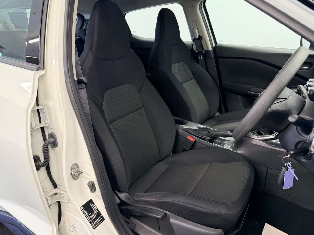 A 2023 NISSAN JUKE 1.0 DIG-T ACENTA 115 BHP + REAR CAMERA + APPLE CAR PLAY SIX MONTH WARRANTY A 2023 NISSAN JUKE 1.0 DIG-T ACENTA 115 BHP + REAR CAMERA + APPLE CAR PLAY SIX MONTH WARRANTY