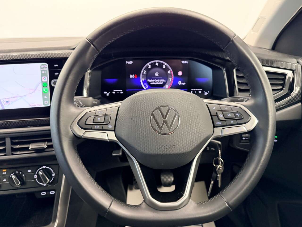 2024 VOLKSWAGEN POLO 2024 VOLKSWAGEN POLO