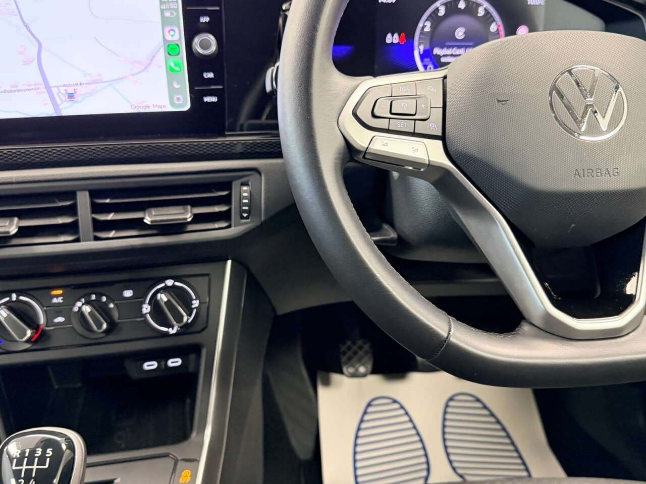 2024 VOLKSWAGEN POLO 2024 VOLKSWAGEN POLO