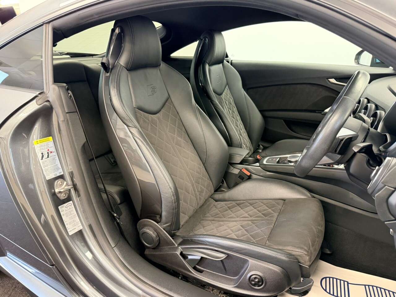 A 2021 AUDI TT COUPE 2.0 TFSI 40 BLACK EDITION S-TRONIC 200 BHP + VIRTUAL DASH SIX MONTH W A 2021 AUDI TT COUPE 2.0 TFSI 40 BLACK EDITION S-TRONIC 200 BHP + VIRTUAL DASH SIX MONTH W