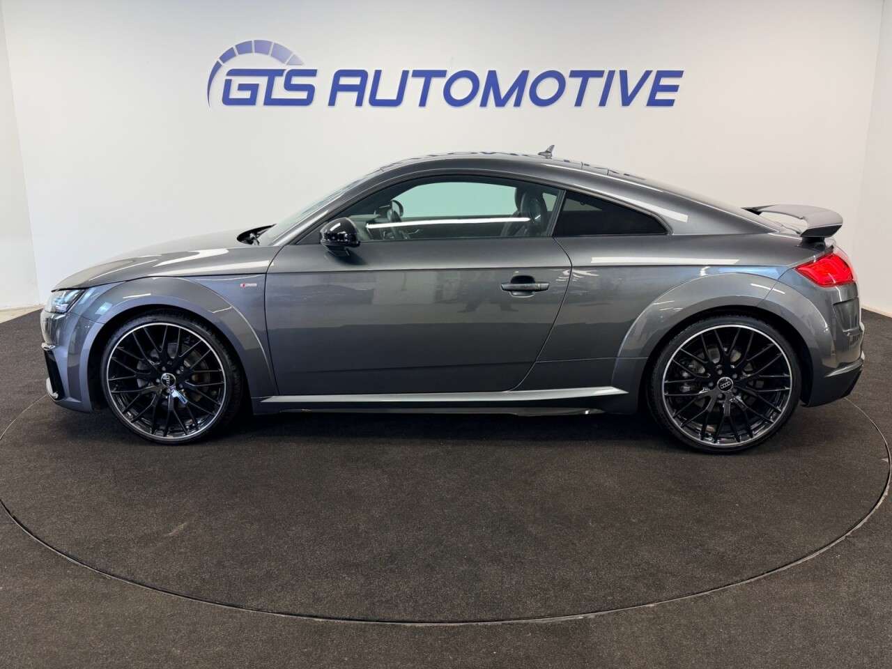 2021 AUDI TT 2021 AUDI TT