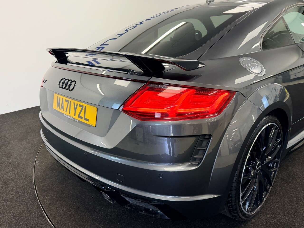 2021 AUDI TT 2021 AUDI TT