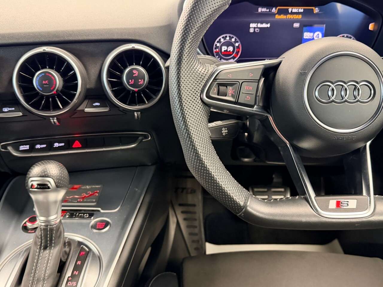 2021 AUDI TT 2021 AUDI TT