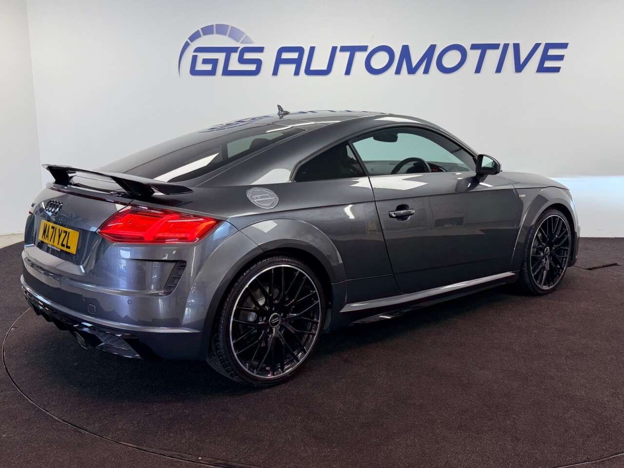 2021 AUDI TT 2021 AUDI TT
