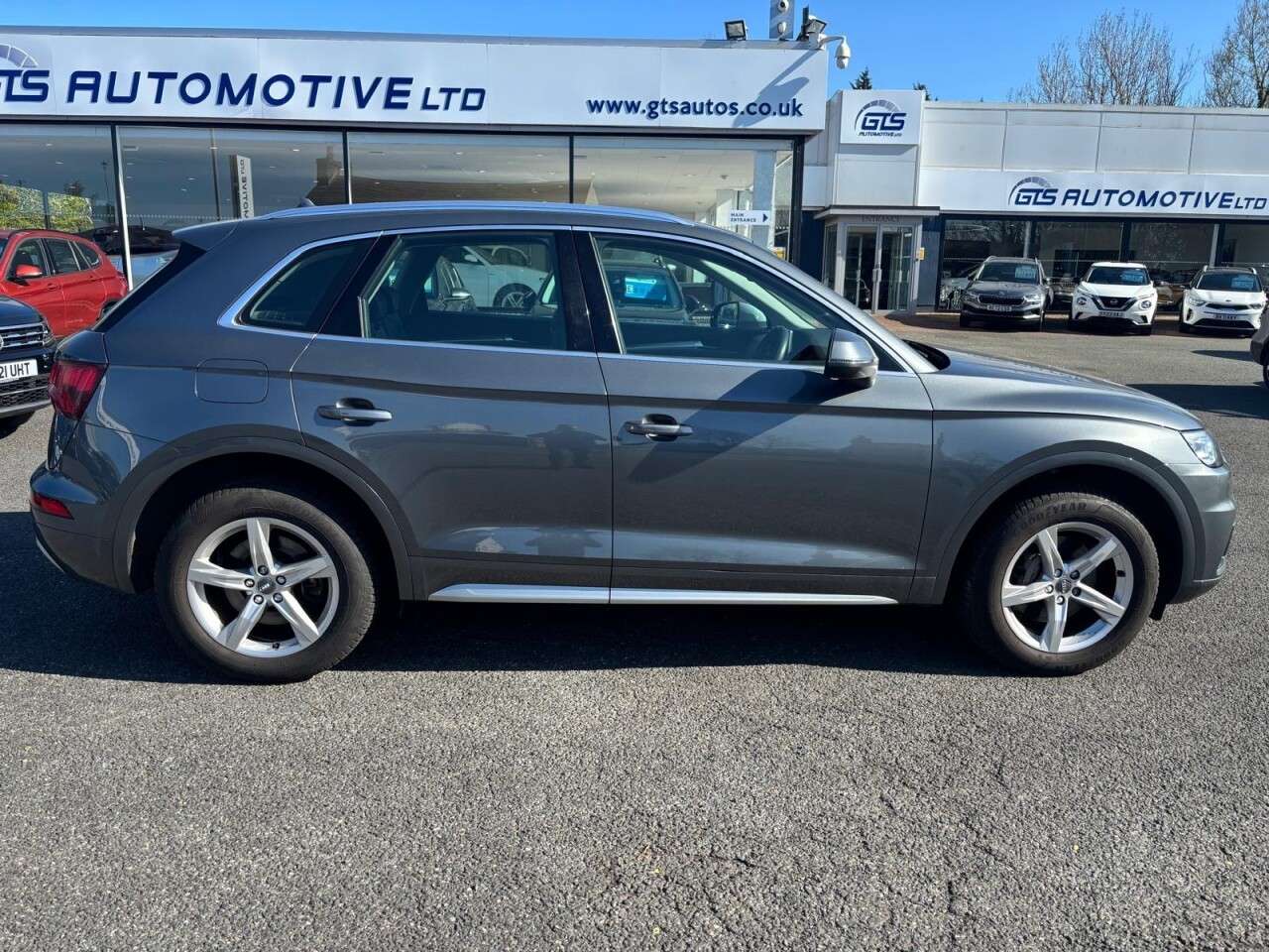 2019 AUDI Q5 2019 AUDI Q5