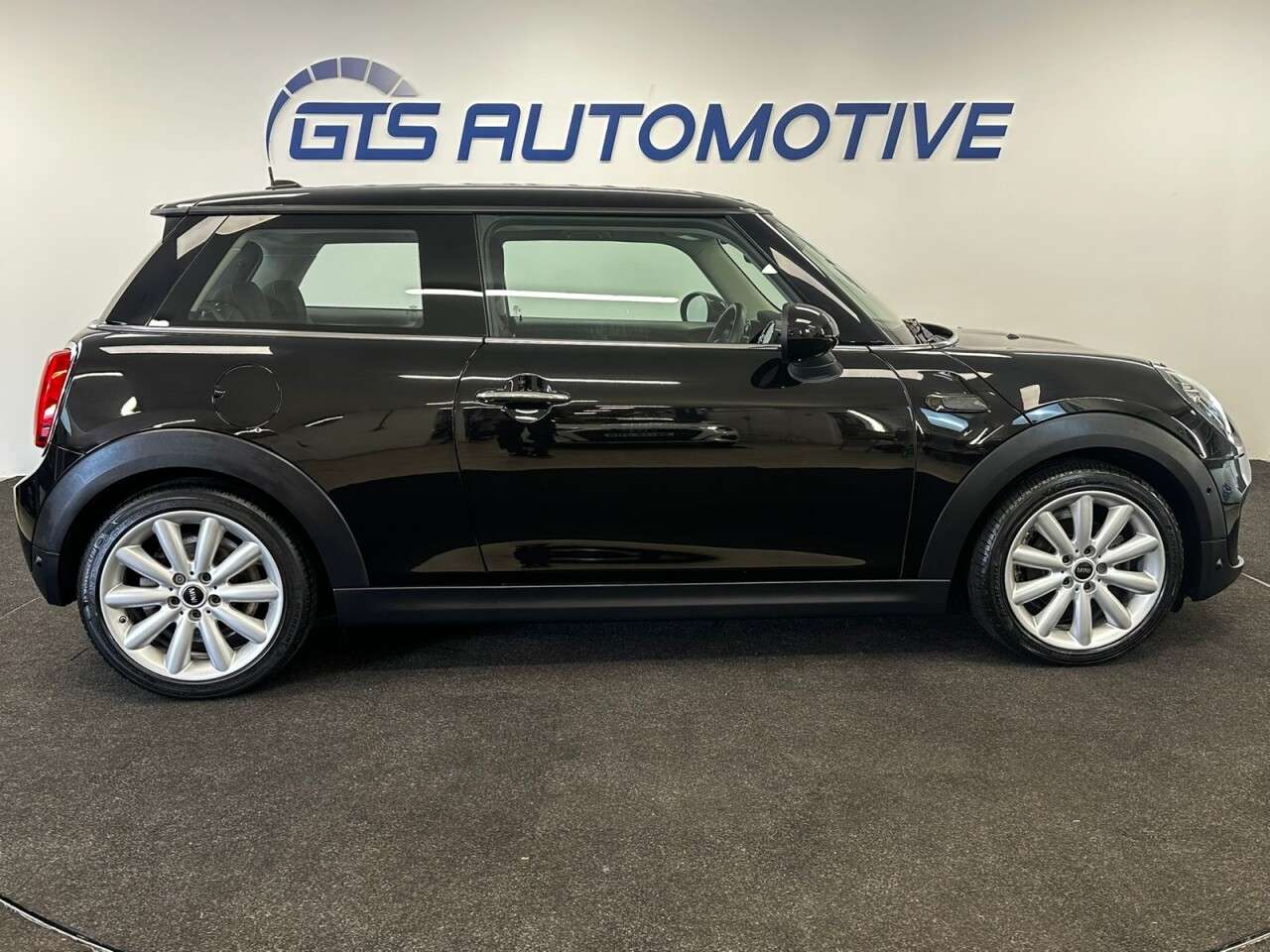 2019 MINI HATCH 2019 MINI HATCH
