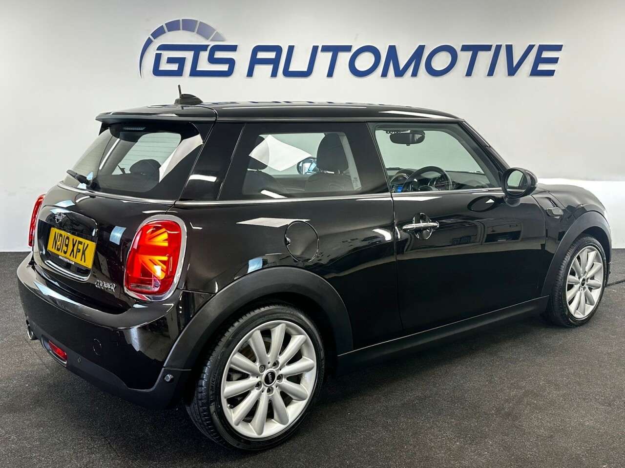 2019 MINI HATCH 2019 MINI HATCH
