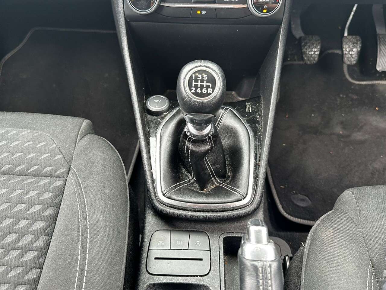 2017 FORD FIESTA 2017 FORD FIESTA