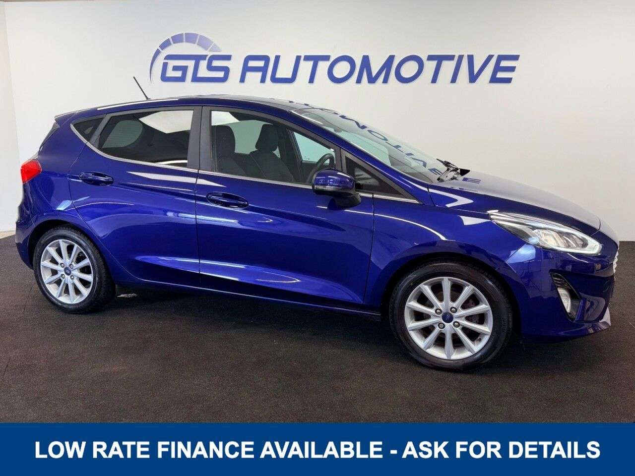 A 2017 FORD FIESTA 1.0 TURBO ECOBOOST TITANIUM FIVE DOOR 100 BHP + SAT NAV + APPLE CAR PLAY SI A 2017 FORD FIESTA 1.0 TURBO ECOBOOST TITANIUM FIVE DOOR 100 BHP + SAT NAV + APPLE CAR PLAY SI