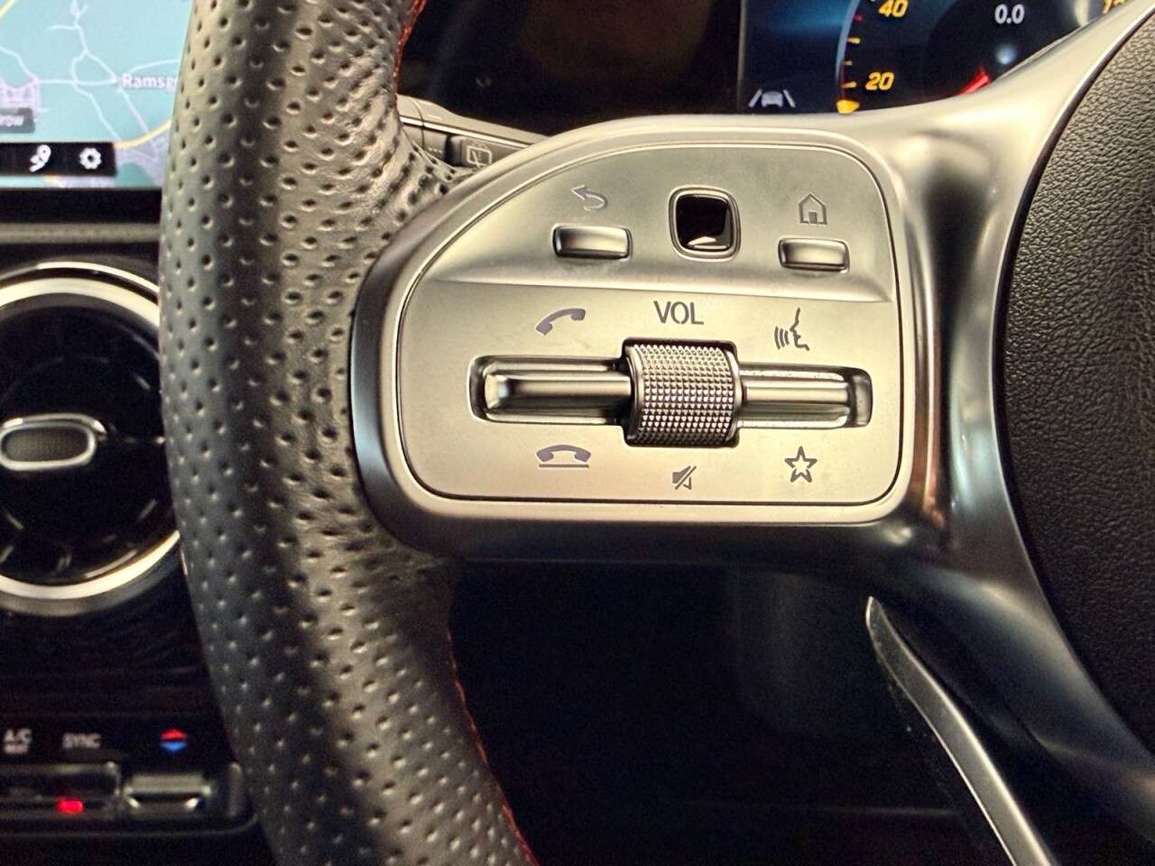 2019 MERCEDES-BENZ A CLASS 2019 MERCEDES-BENZ A CLASS