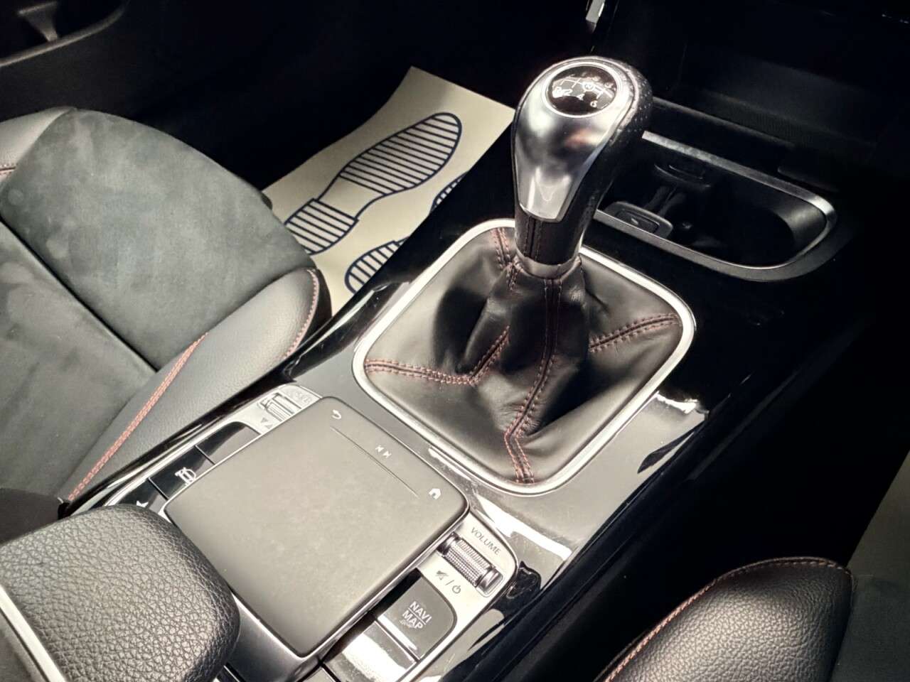 2019 MERCEDES-BENZ A CLASS 2019 MERCEDES-BENZ A CLASS