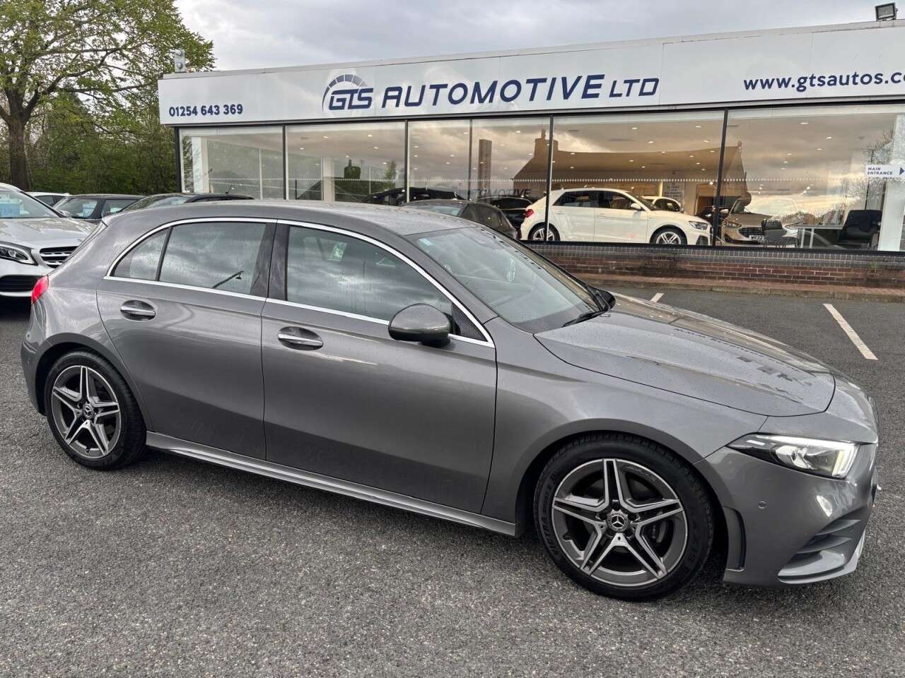 A 2019 MERCEDES-BENZ A CLASS A200 AMG LINE PREMIUM 7G-DCT AUTO 165 BHP A 2019 MERCEDES-BENZ A CLASS A200 AMG LINE PREMIUM 7G-DCT AUTO 165 BHP