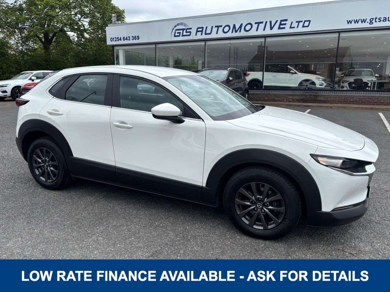 A 2022 MAZDA CX-30 2.0 e-SKYACTIV G MHEV HYBRID SE-L LUX 122 BHP A 2022 MAZDA CX-30 2.0 e-SKYACTIV G MHEV HYBRID SE-L LUX 122 BHP