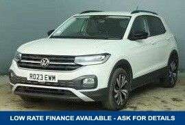 A 2023 VOLKSWAGEN T-CROSS 1.0 TSI BLACK EDITION FIVE DOOR 110 BHP + PARKING SENSORS + APPLE CAR PLAY A 2023 VOLKSWAGEN T-CROSS 1.0 TSI BLACK EDITION FIVE DOOR 110 BHP + PARKING SENSORS + APPLE CAR PLAY