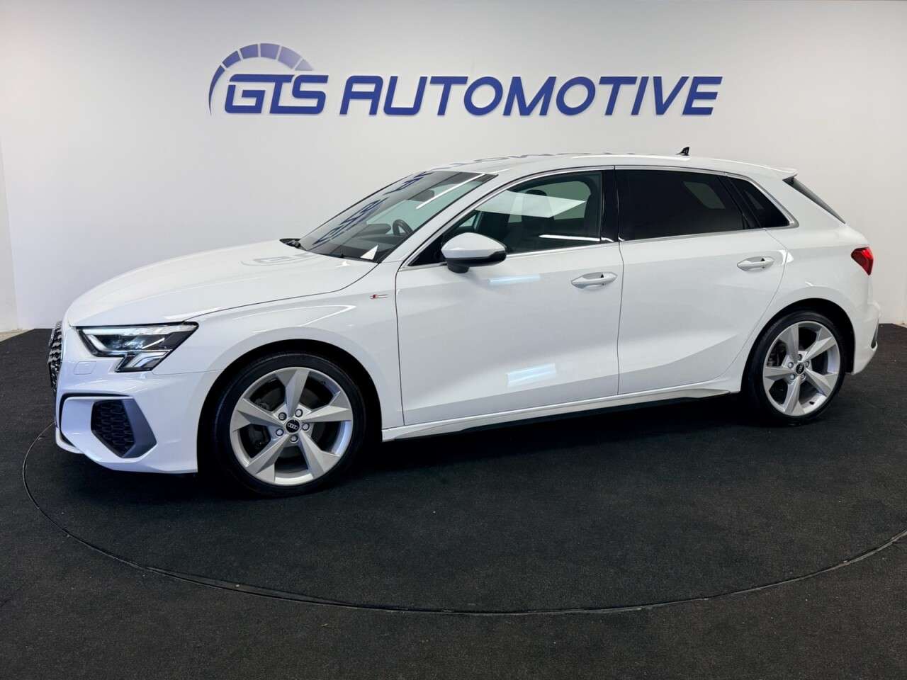 2021 AUDI A3 2021 AUDI A3