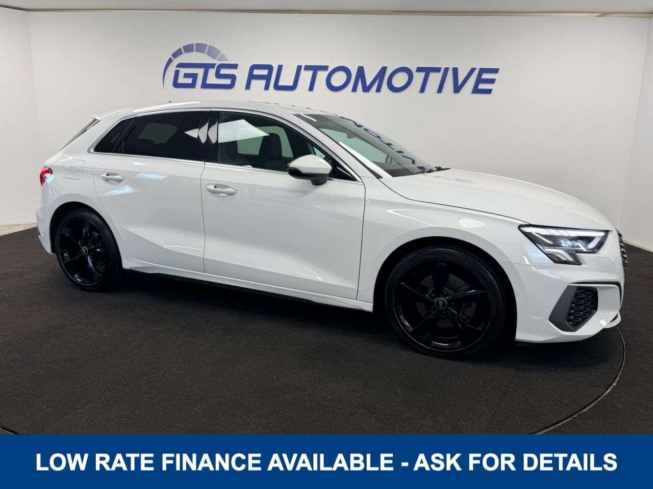 A 2021 AUDI A3 SPORTBACK 1.5 TFSI 35 S-LINE FIVE DOOR 150 BHP + SAT NAV + LEATHER SIX MONT A 2021 AUDI A3 SPORTBACK 1.5 TFSI 35 S-LINE FIVE DOOR 150 BHP + SAT NAV + LEATHER SIX MONT
