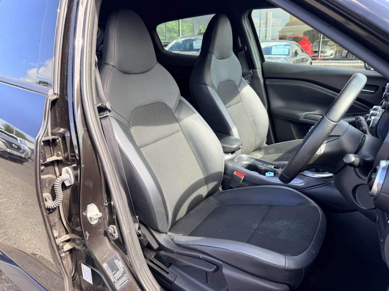 A 2022 NISSAN JUKE 1.0 DIG-T N-CONNECTA 115 BHP + SAT NAV + REAR CAMERA A 2022 NISSAN JUKE 1.0 DIG-T N-CONNECTA 115 BHP + SAT NAV + REAR CAMERA
