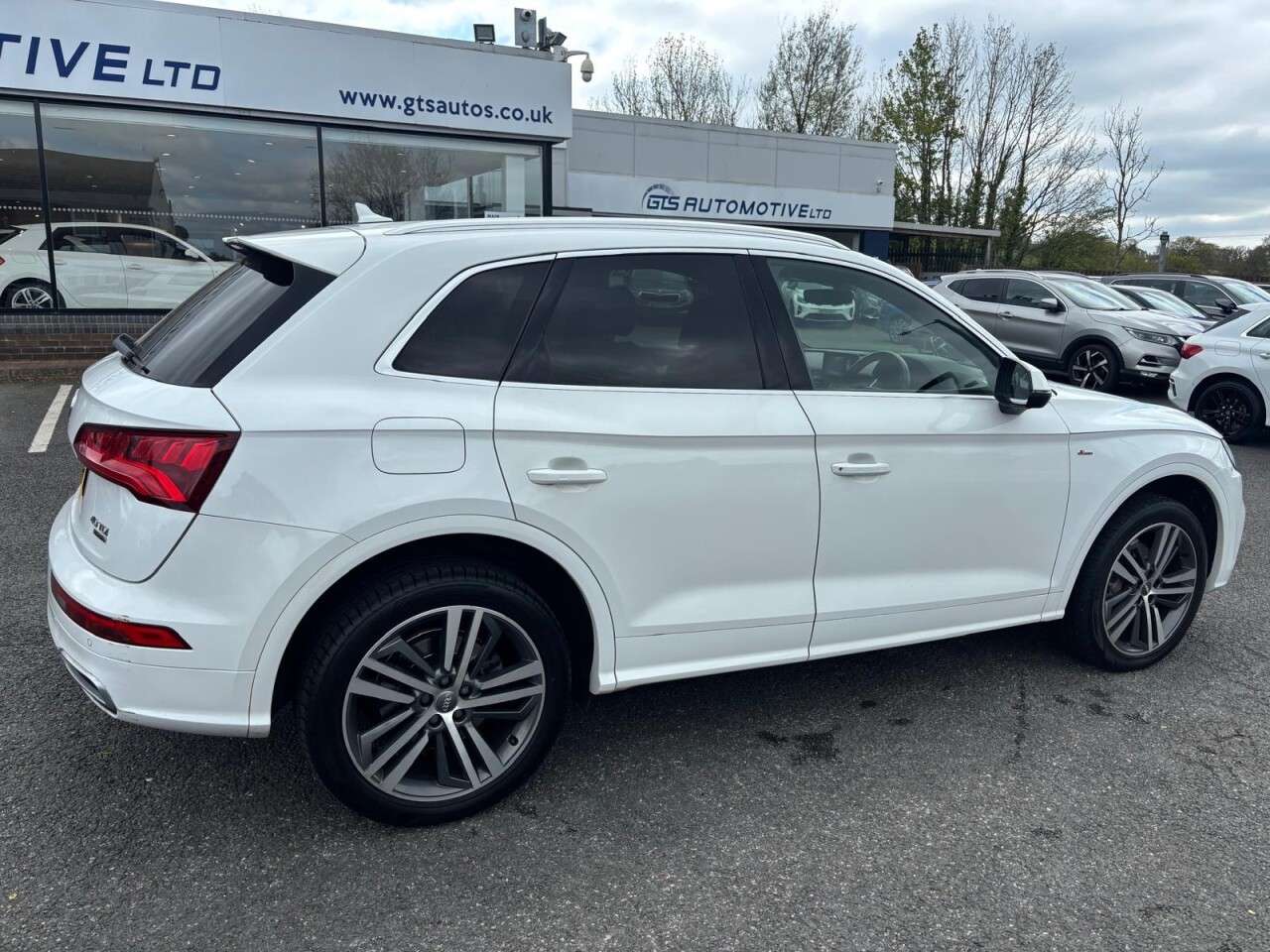 2019 AUDI Q5 2019 AUDI Q5