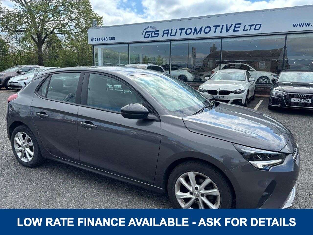 A 2020 VAUXHALL CORSA 1.2 SE FIVE DOOR 75 BHP A 2020 VAUXHALL CORSA 1.2 SE FIVE DOOR 75 BHP