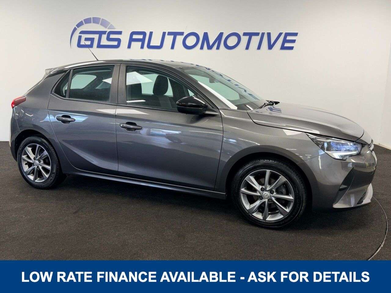 A 2020 VAUXHALL CORSA 1.2 SE FIVE DOOR 75 BHP + APPLE CAR PLAY + AIR CON SIX MONTH WARRANTY MAY 2 A 2020 VAUXHALL CORSA 1.2 SE FIVE DOOR 75 BHP + APPLE CAR PLAY + AIR CON SIX MONTH WARRANTY MAY 2