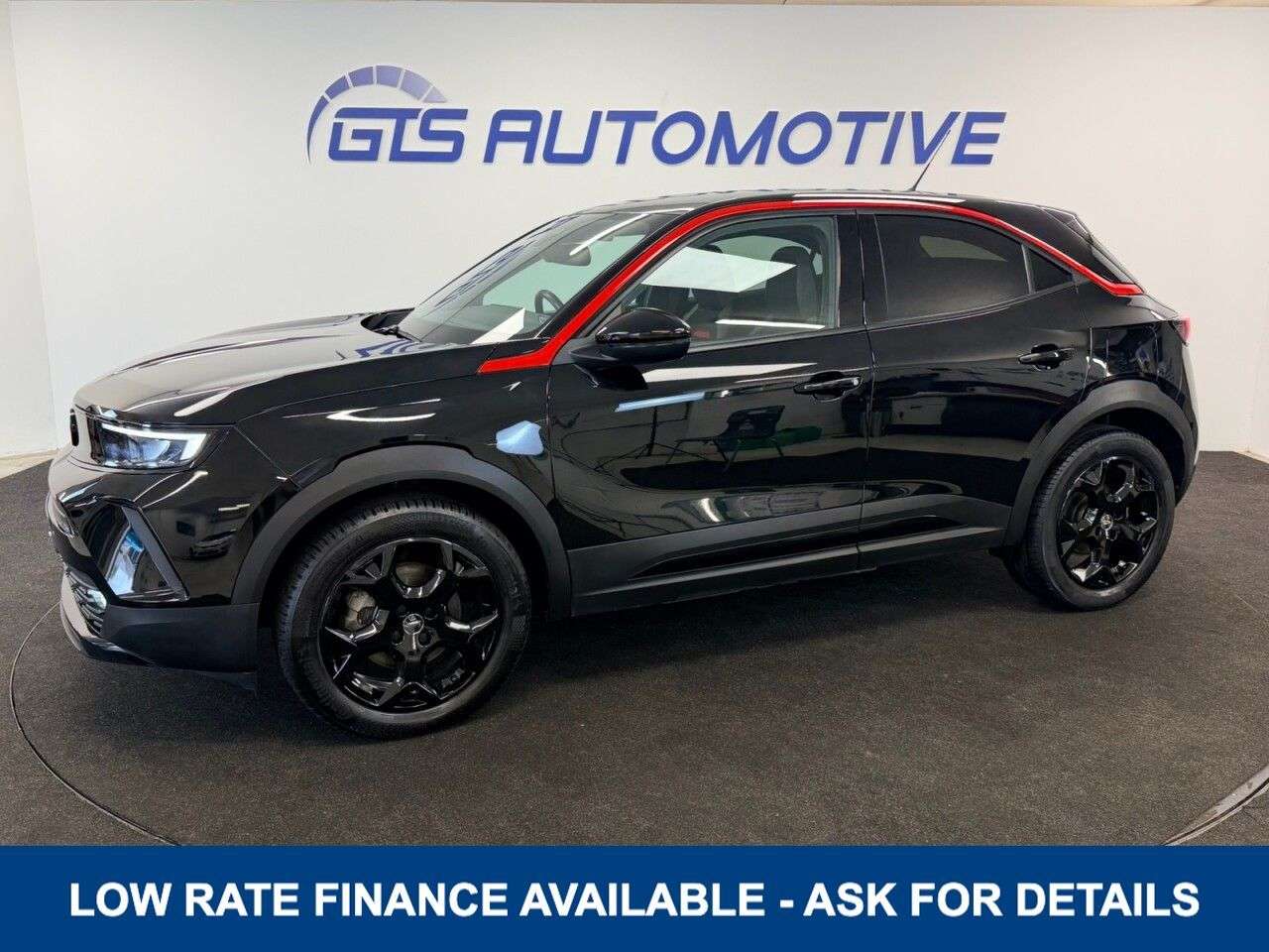 A 2022 VAUXHALL MOKKA ELECTRIC 50kWh GS LINE ELECTRIC AUTOMATIC 135 BHP + SAT NAV + REAR CAMERA SIX MONTH A 2022 VAUXHALL MOKKA ELECTRIC 50kWh GS LINE ELECTRIC AUTOMATIC 135 BHP + SAT NAV + REAR CAMERA SIX MONTH