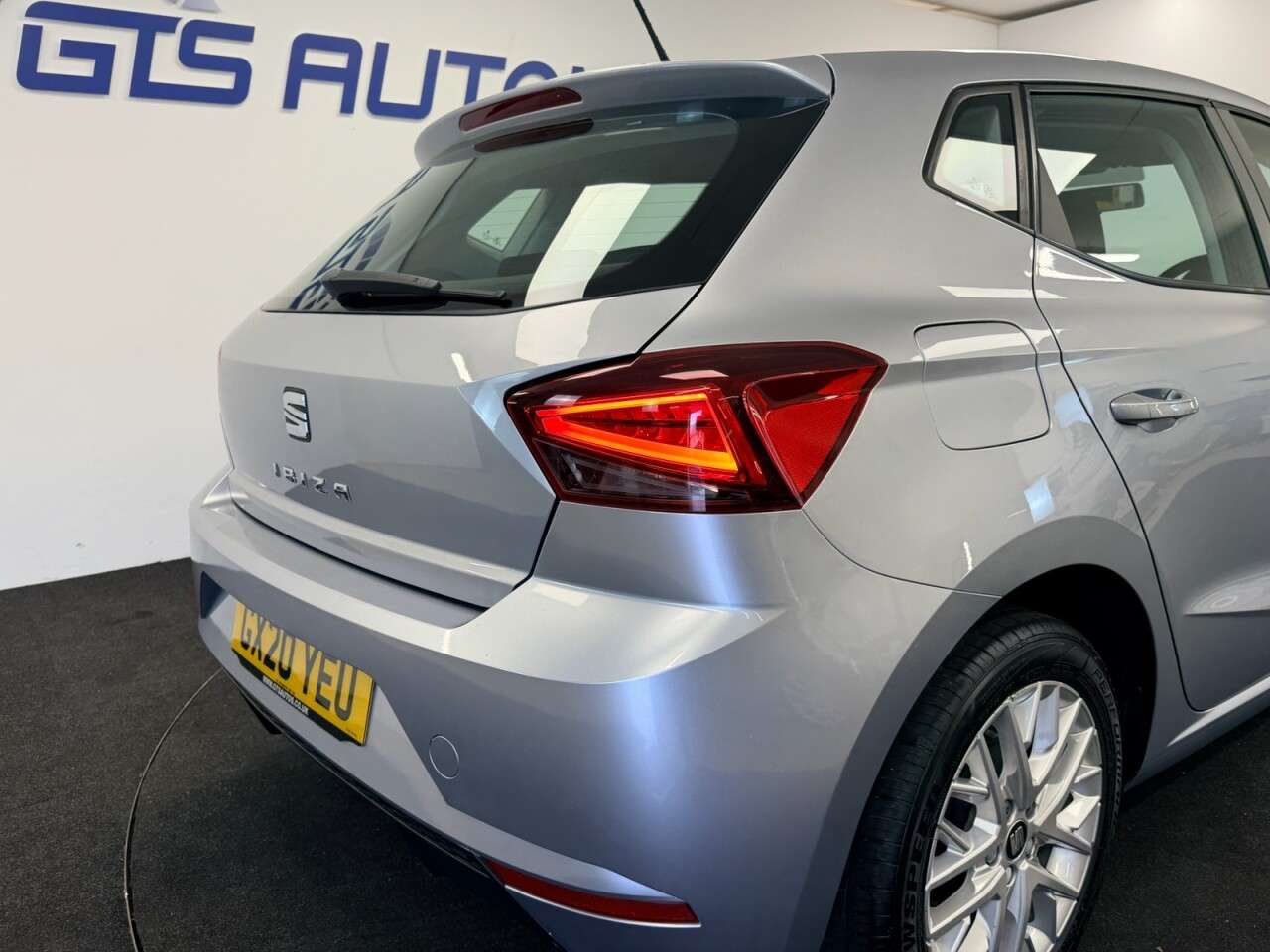 2020 SEAT IBIZA 2020 SEAT IBIZA