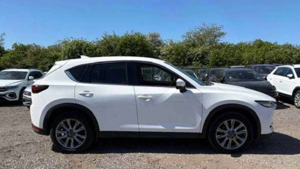 A 2021 MAZDA CX-5 2.2 SKYACTIV-D SPORT 150 BHP + SAT NAV + HEATED LEATHER A 2021 MAZDA CX-5 2.2 SKYACTIV-D SPORT 150 BHP + SAT NAV + HEATED LEATHER